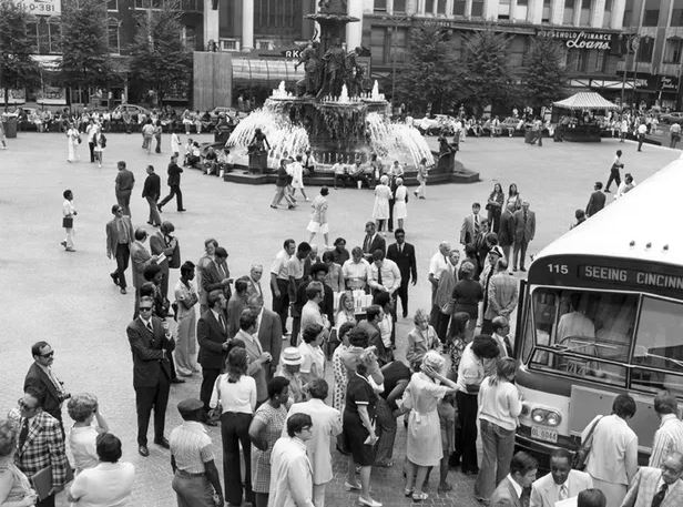 Unveiling the past recalling launch of Metro 50 years ago