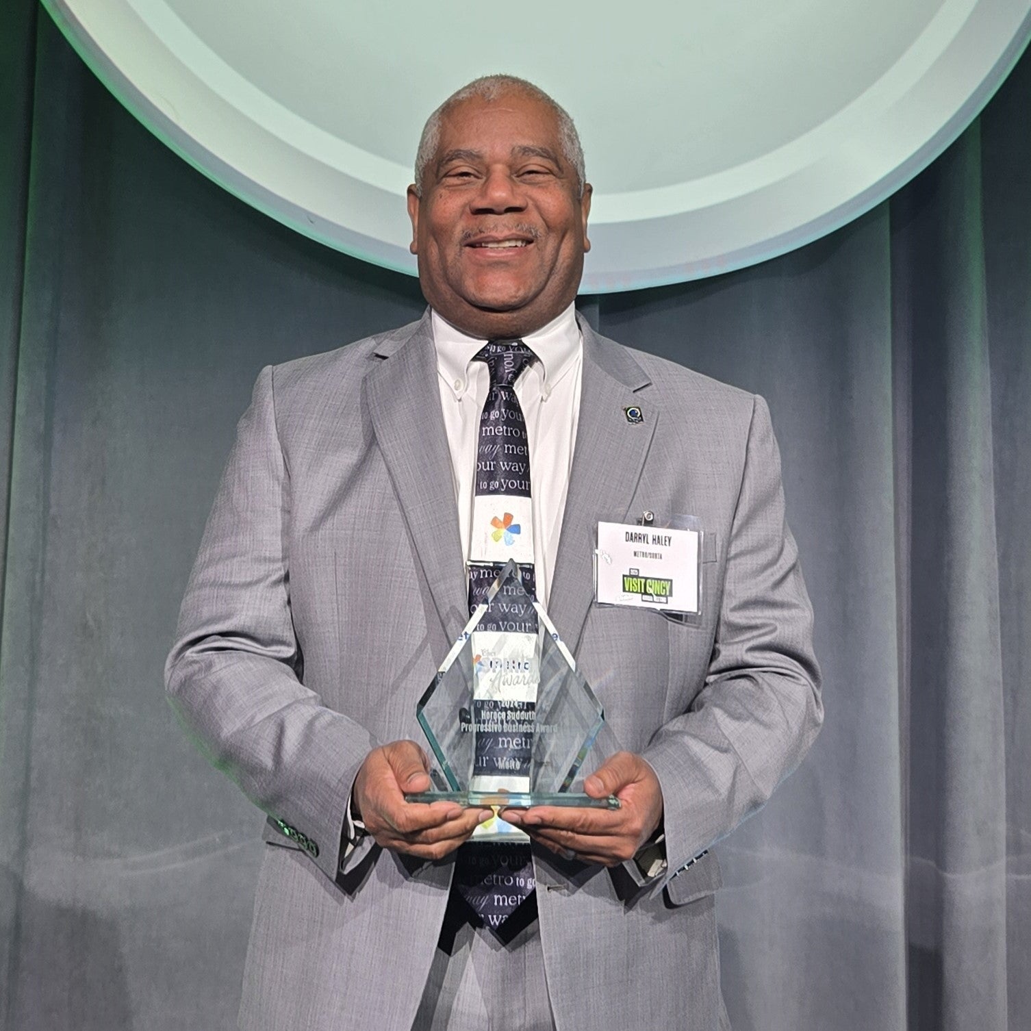 Cincinnati Metro Receives Horace Sudduth Progressive Business Award